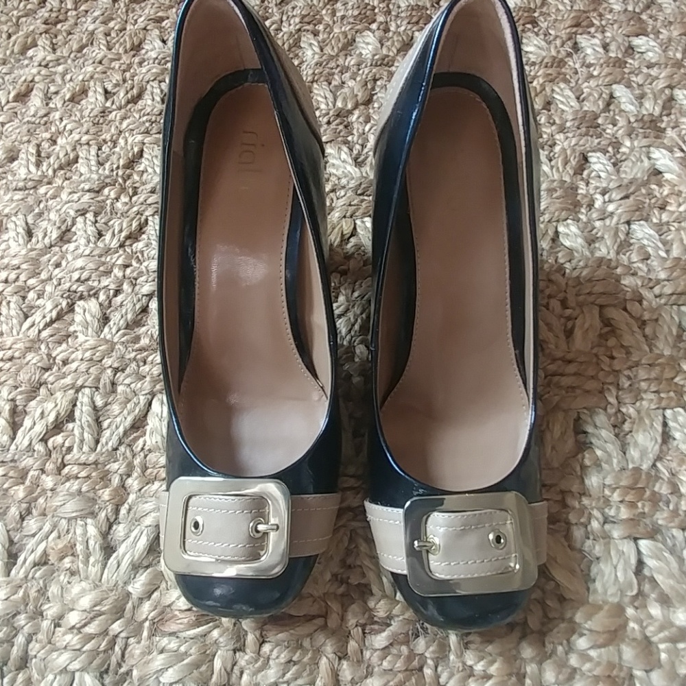 Vintage Rialto buckle pumps - Picture 2 of 8